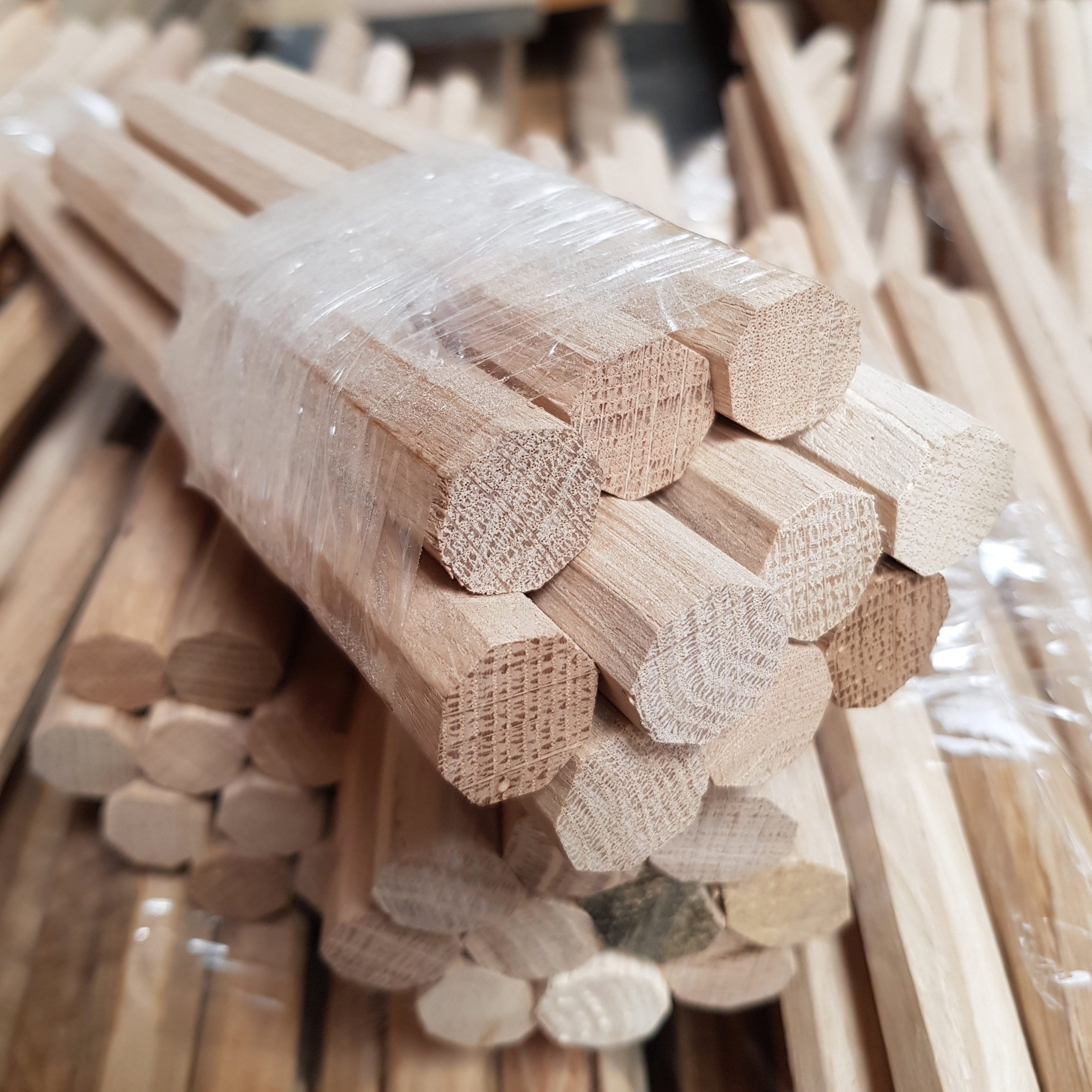 Oak Dowel 30mm X 100mm Length - Pack Of 5 Dowels - View #6